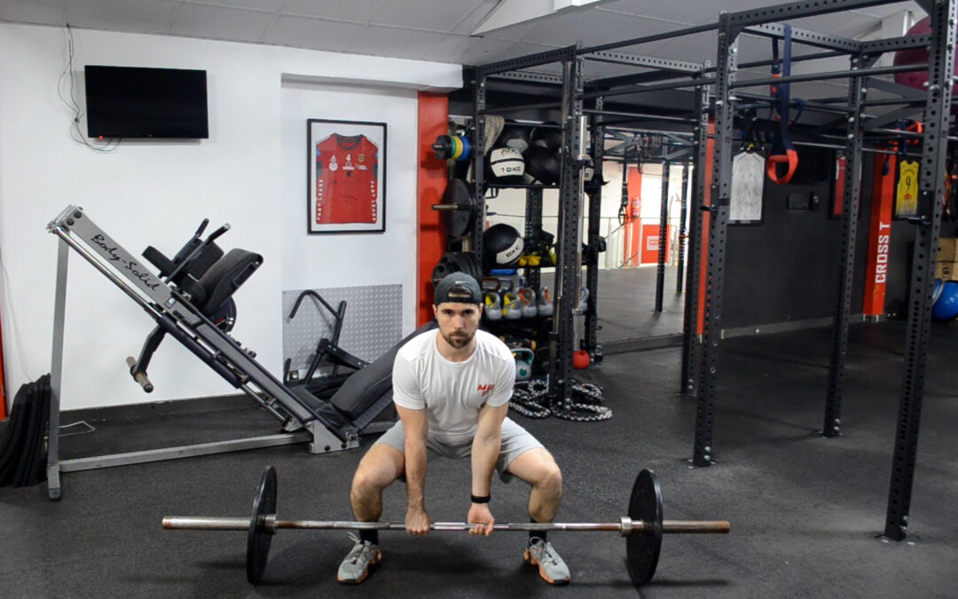 Soulevé de Terre ou Deadlift Sumo à la Barre